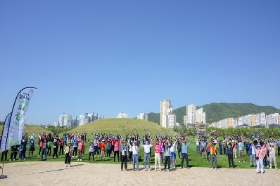 전국 웰니스 노르딕 워킹 대회로 걷기 좋은 도시 선보여